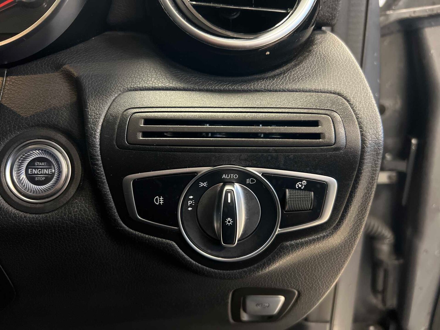 Used Mercedes-Benz GLC 2022 for sale - 77044127: Photo 19