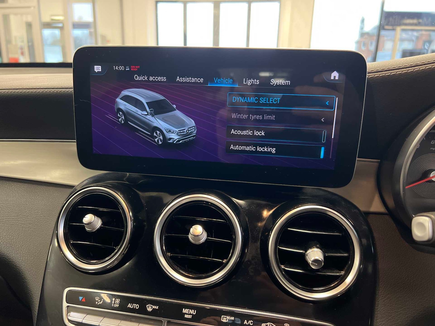 Used Mercedes-Benz GLC 2022 for sale - 77044127: Photo 30