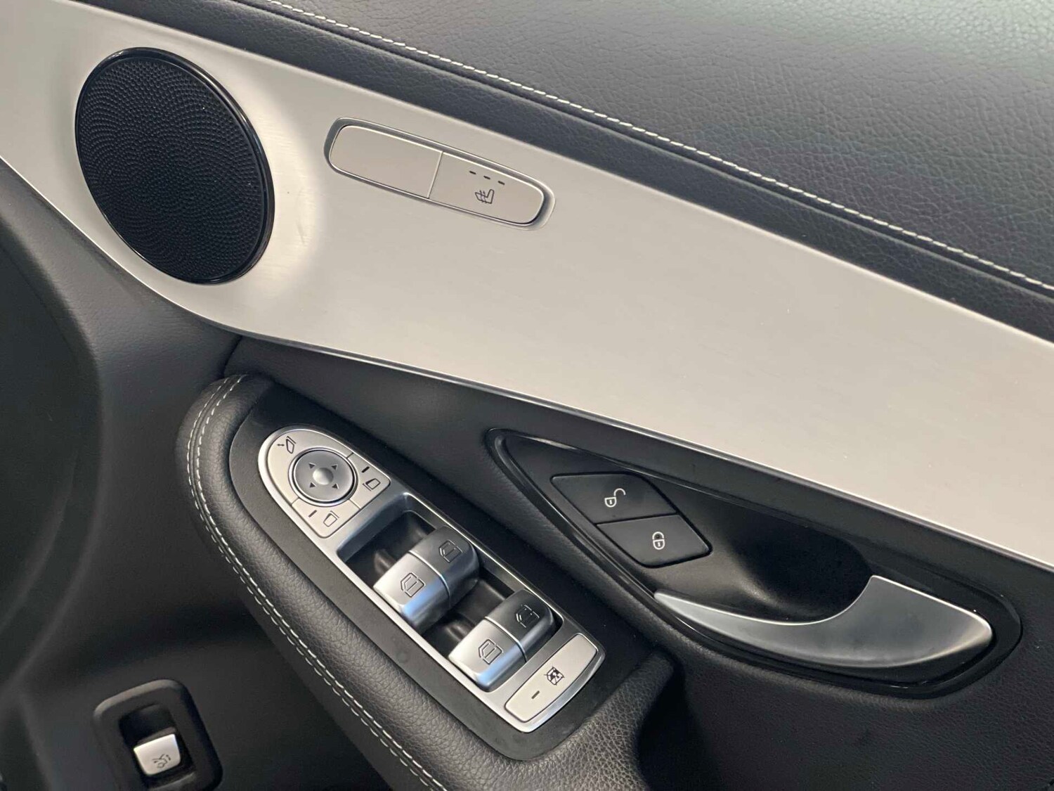 Used Mercedes-Benz GLC 2022 for sale - 77044127: Photo 33