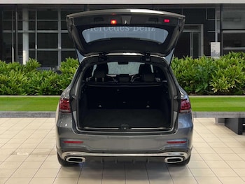 Used Mercedes-Benz GLC 2022 for sale - 77044127: Photo