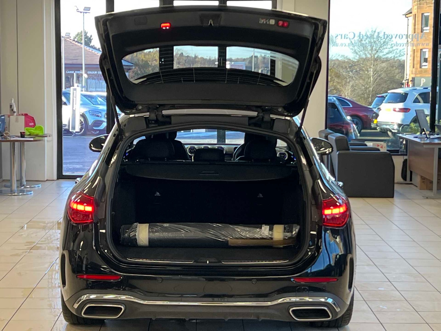 Used Mercedes-Benz C Class 2024 for sale - 76648925: Photo 5