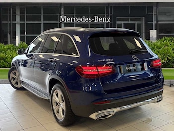 Used Mercedes-Benz GLC 2018 for sale - 75452897: Photo