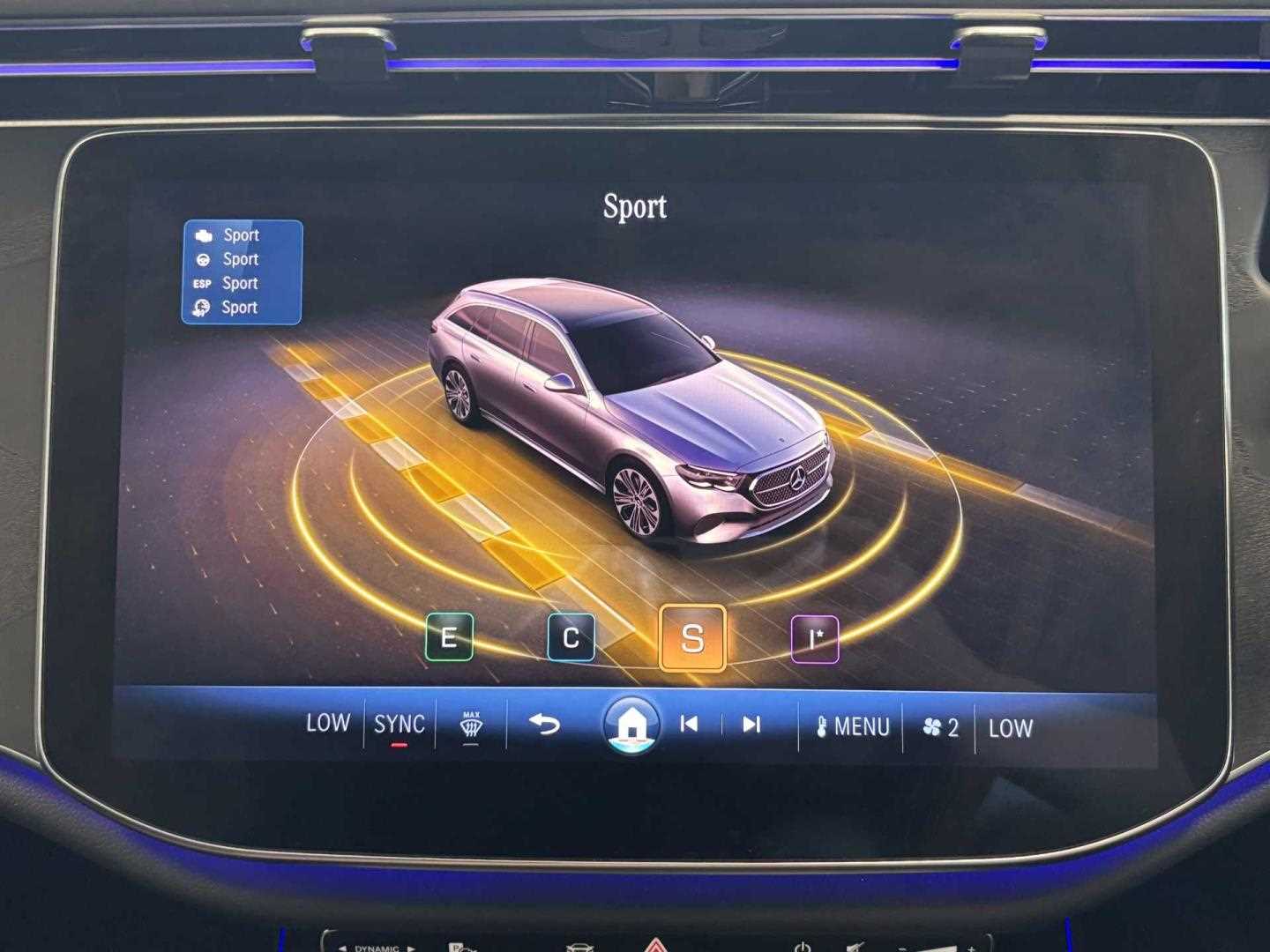 Used Mercedes-Benz E Class 2024 for sale - 75417909: Photo 17