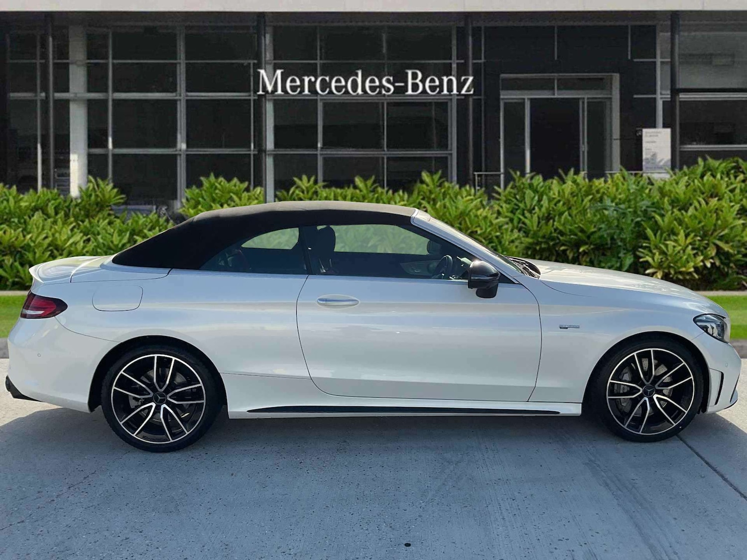 Used Mercedes-Benz C Class 2023 for sale - 77615299: Photo 2