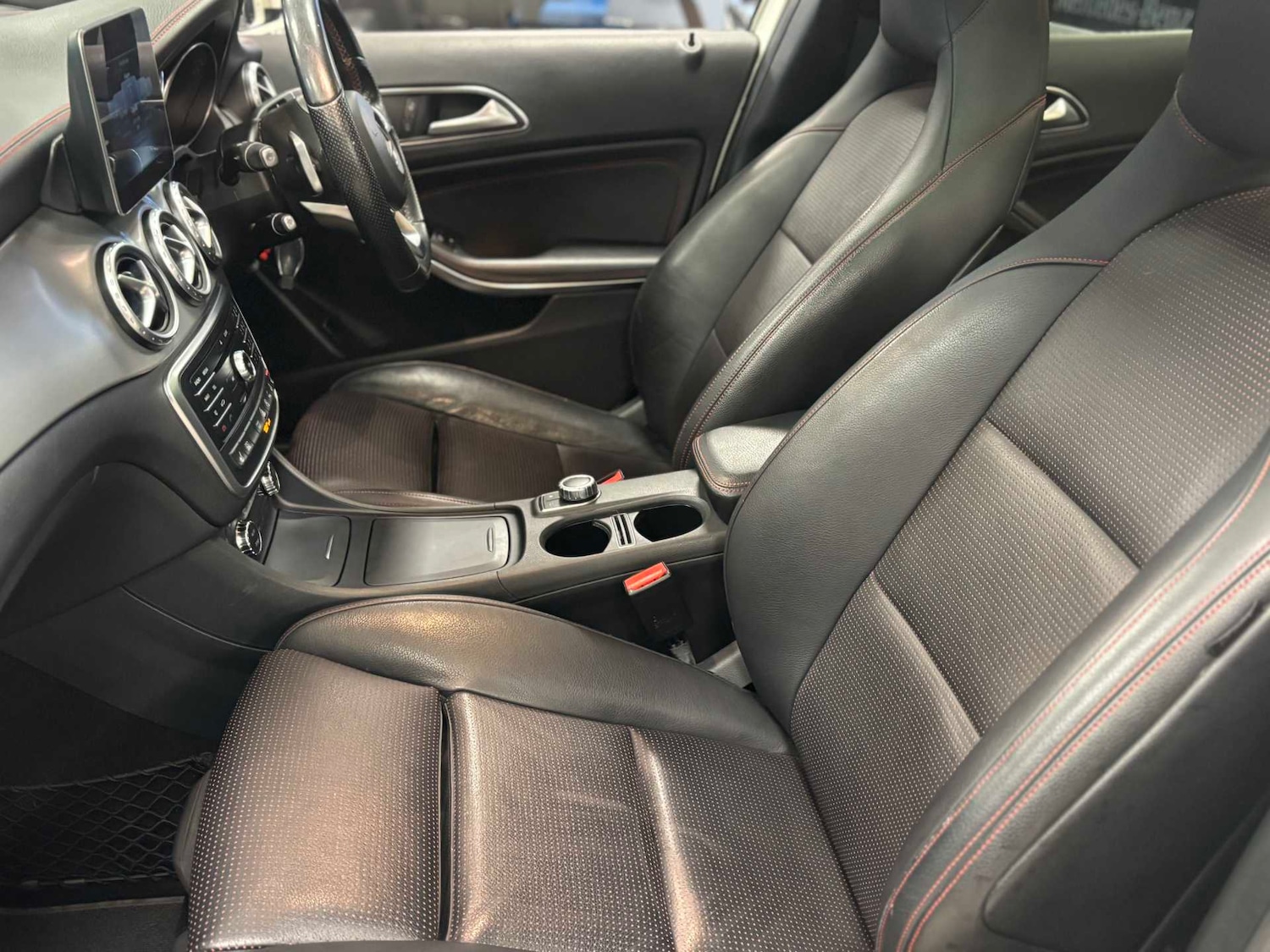 Used Mercedes-Benz GLA 2016 for sale - 76692152: Photo 24