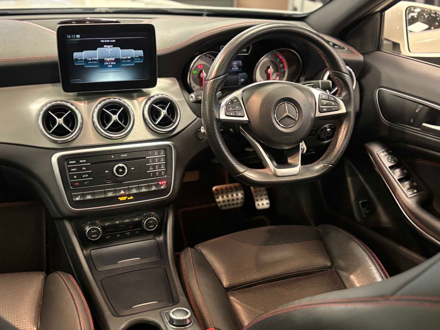 Used Mercedes-Benz GLA 2016 for sale - 76692152: Photo 28