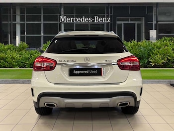 Used Mercedes-Benz GLA 2016 for sale - 76692152: Photo