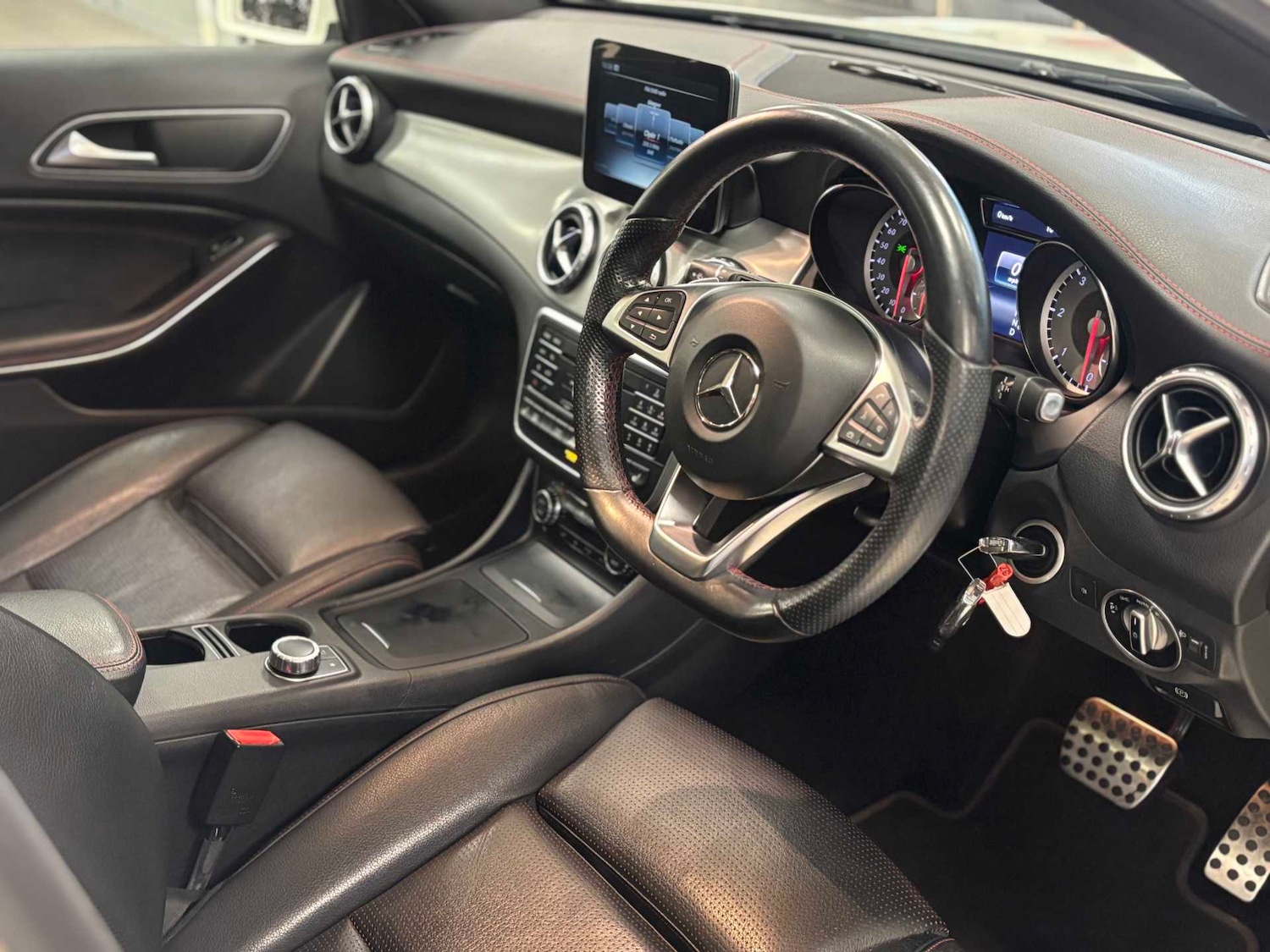 Used Mercedes-Benz GLA 2016 for sale - 76692152: Photo 5