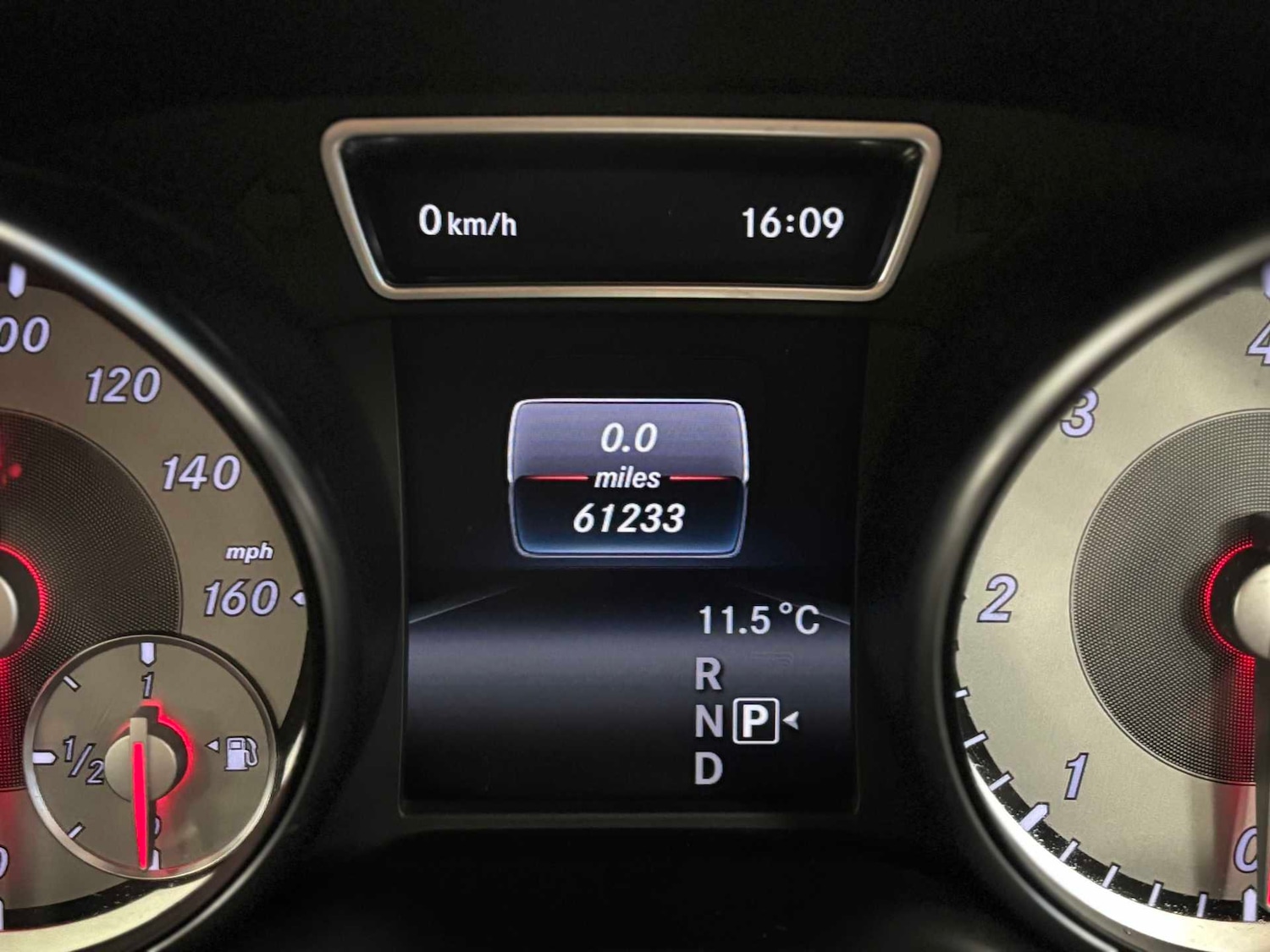 Used Mercedes-Benz GLA 2016 for sale - 76692152: Photo 6