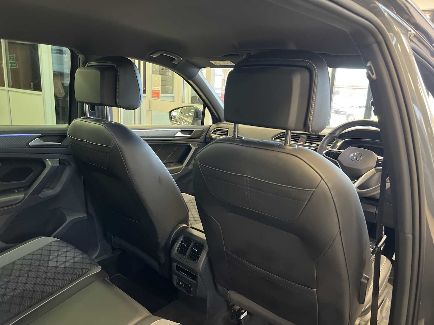 Used Volkswagen Tiguan 2022 for sale - 76362633: Photo 33
