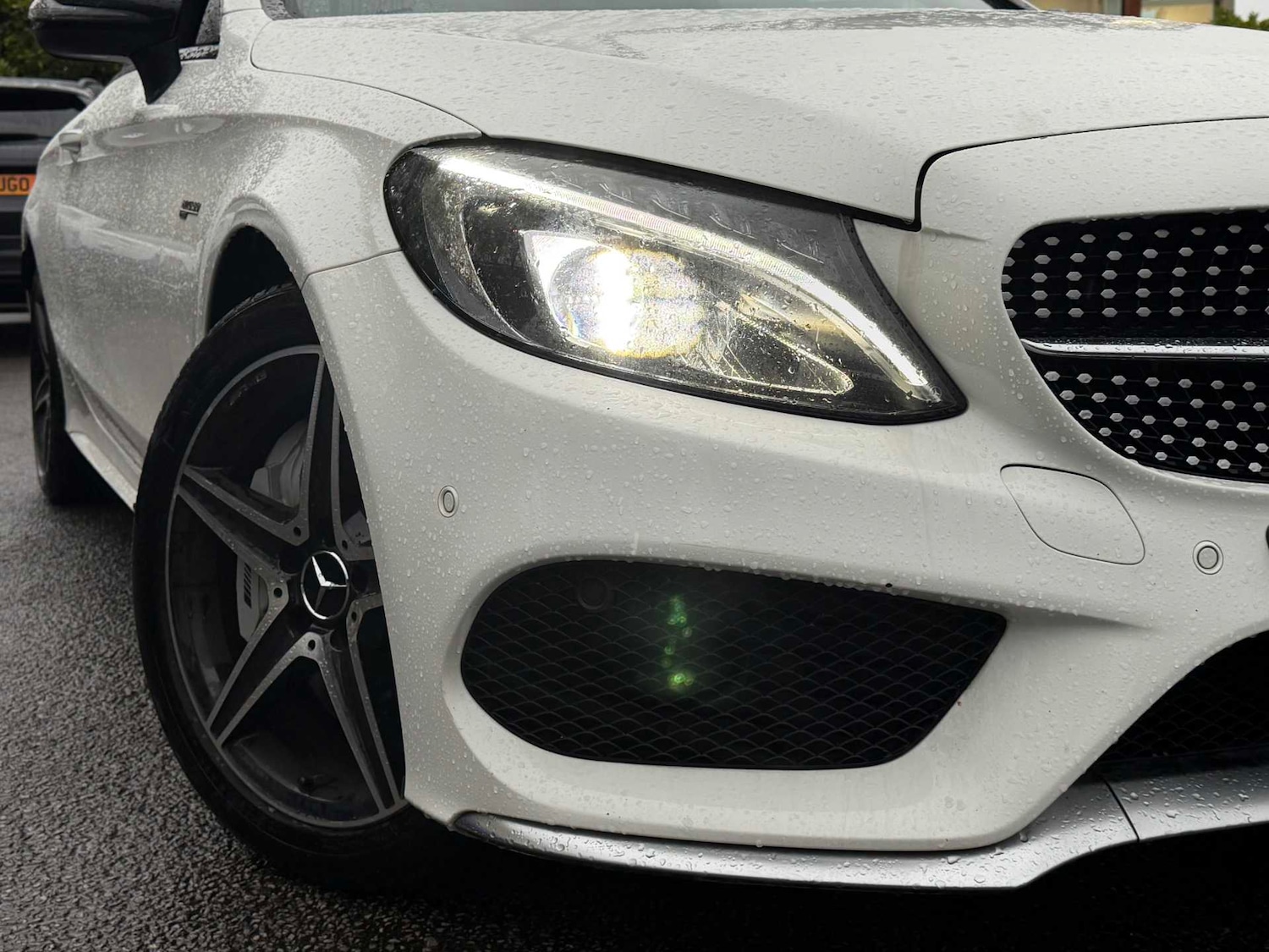 Used Mercedes-Benz C Class 2018 for sale - 76827541: Photo 3