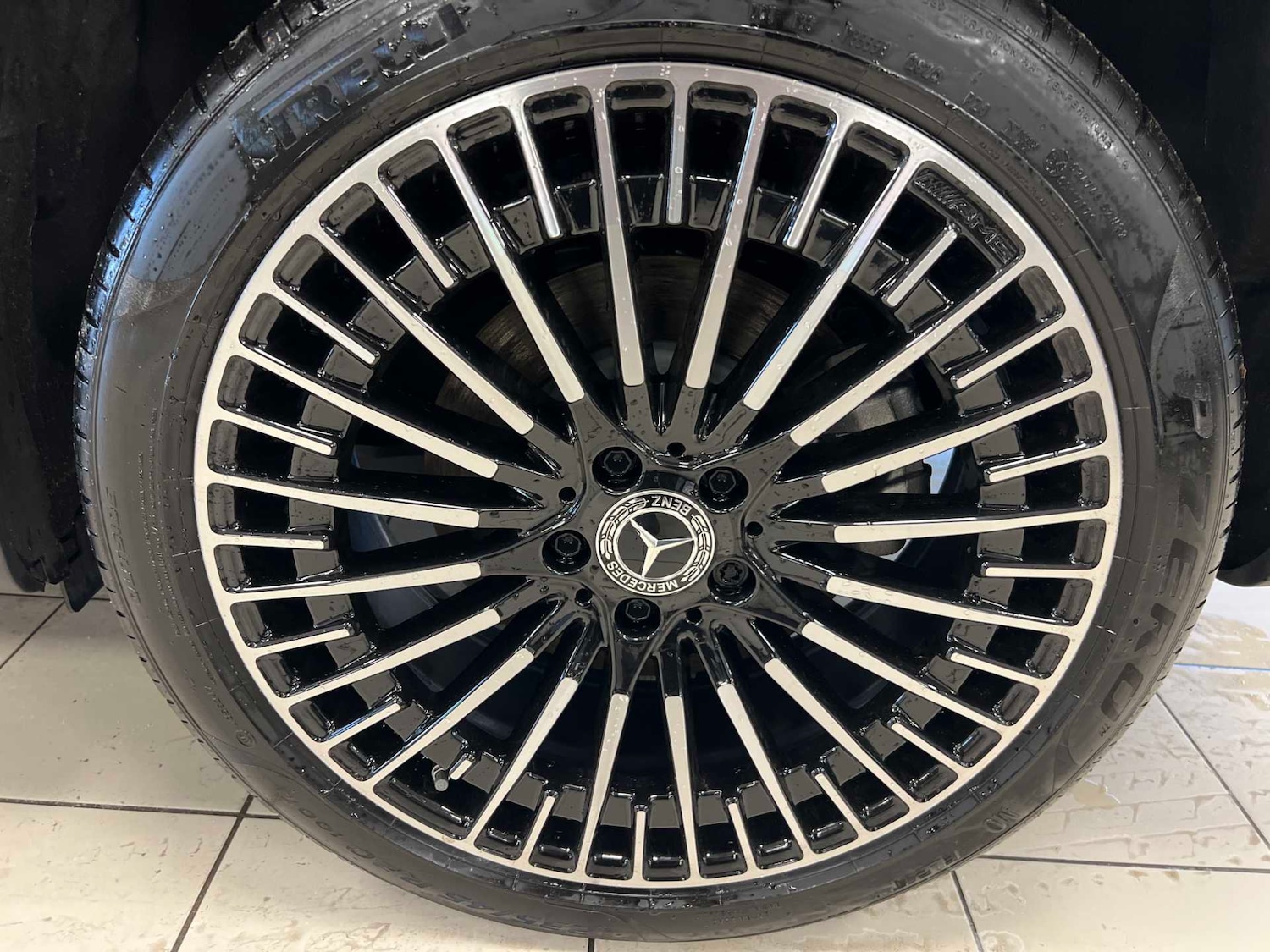 Used Mercedes-Benz EQB 2024 for sale - 76718194: Photo 10