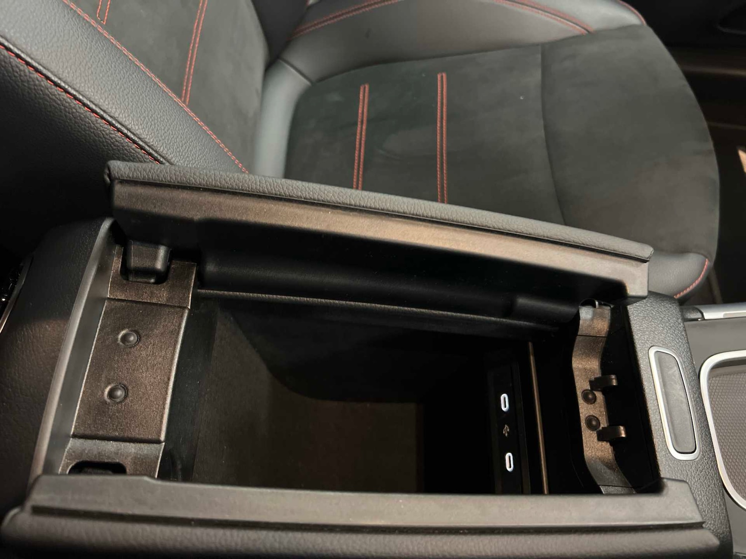 Used Mercedes-Benz EQB 2024 for sale - 76718194: Photo 27