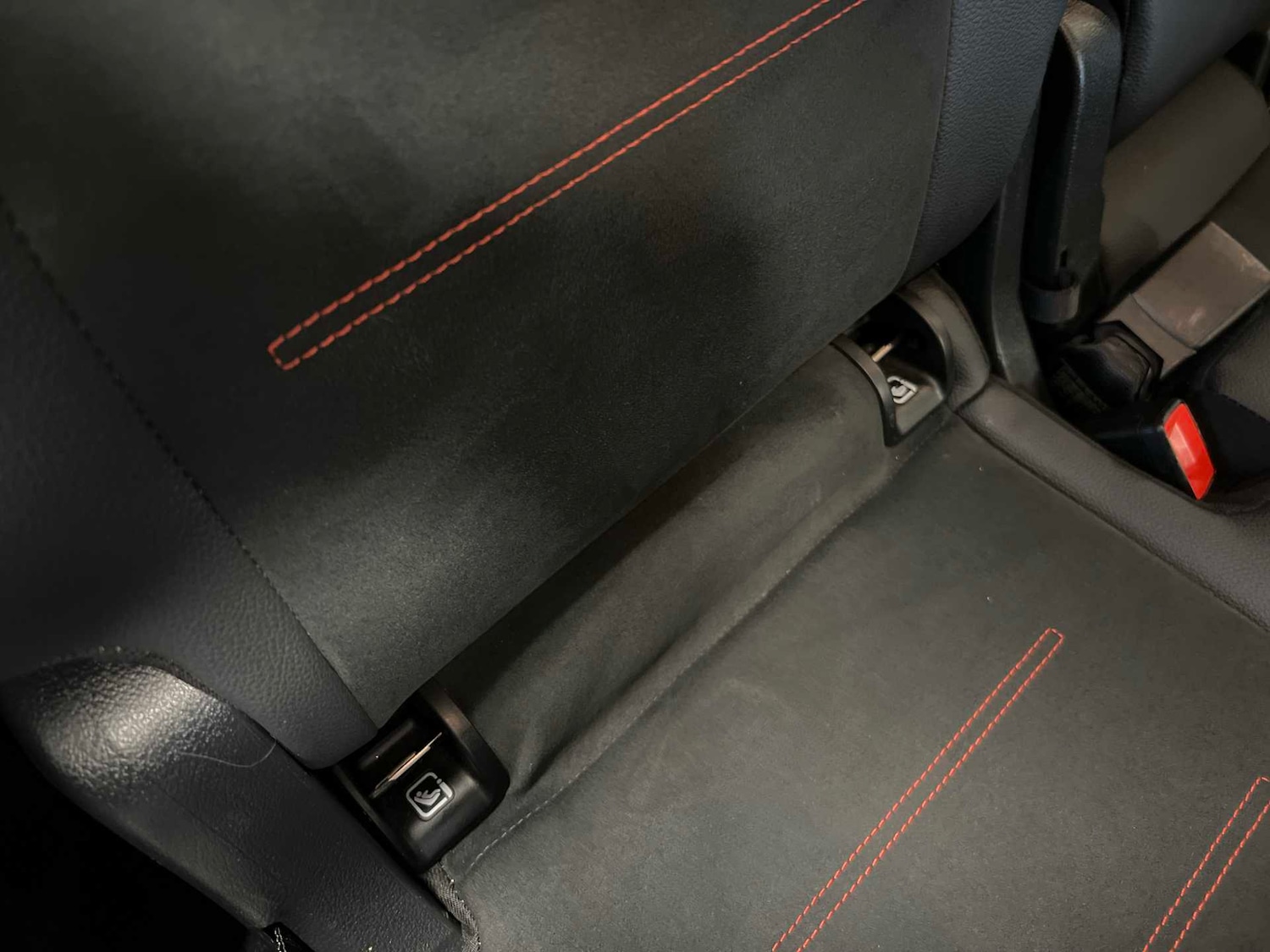 Used Mercedes-Benz EQB 2024 for sale - 76718194: Photo 32