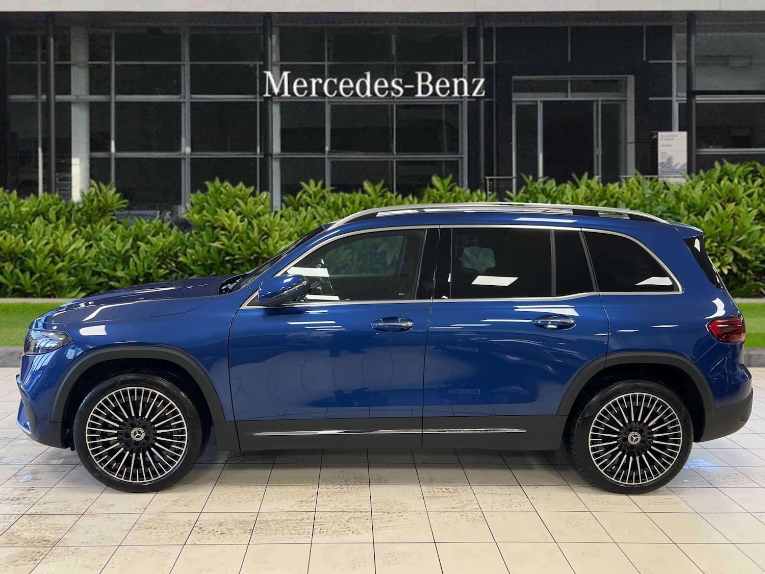 Used Mercedes-Benz EQB 2024 for sale - 76718194: Photo 6