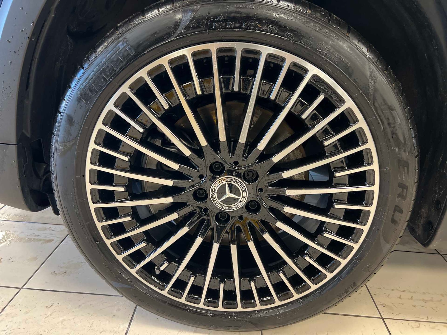 Used Mercedes-Benz EQB 2024 for sale - 76718194: Photo 9