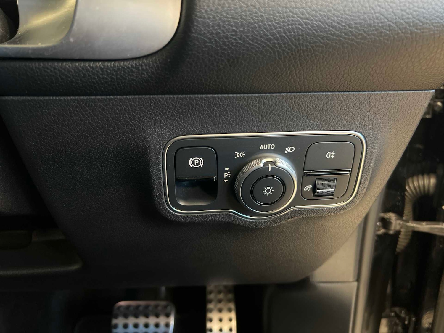 Used Mercedes-Benz GLB 2024 for sale - 76967825: Photo 21