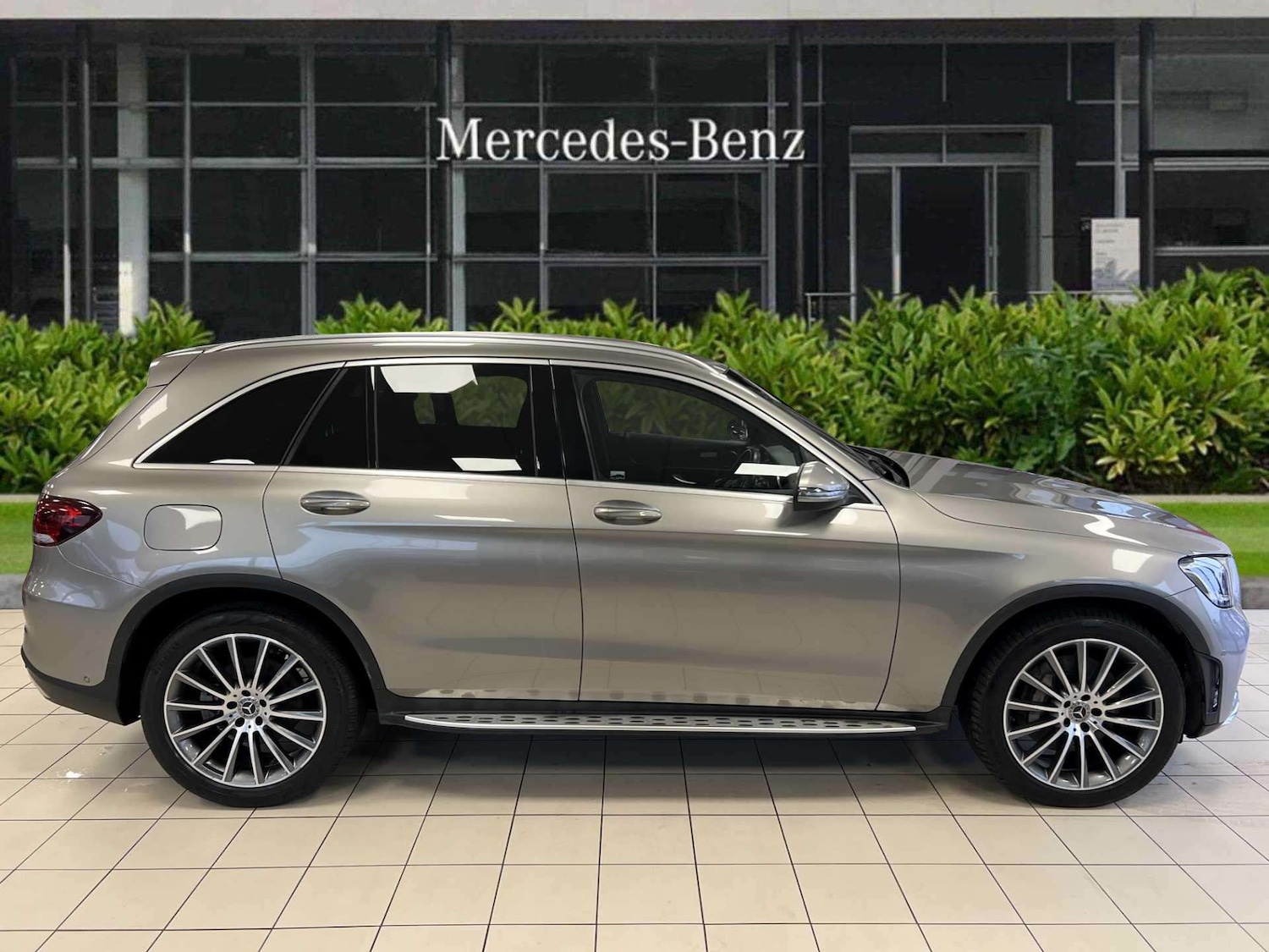 Used Mercedes-Benz GLC 2019 for sale - 76192038: Photo 6