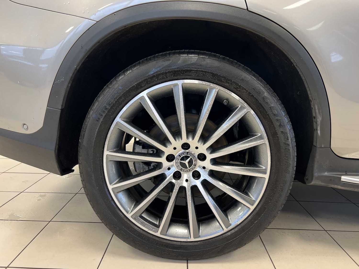 Used Mercedes-Benz GLC 2019 for sale - 76192038: Photo 8