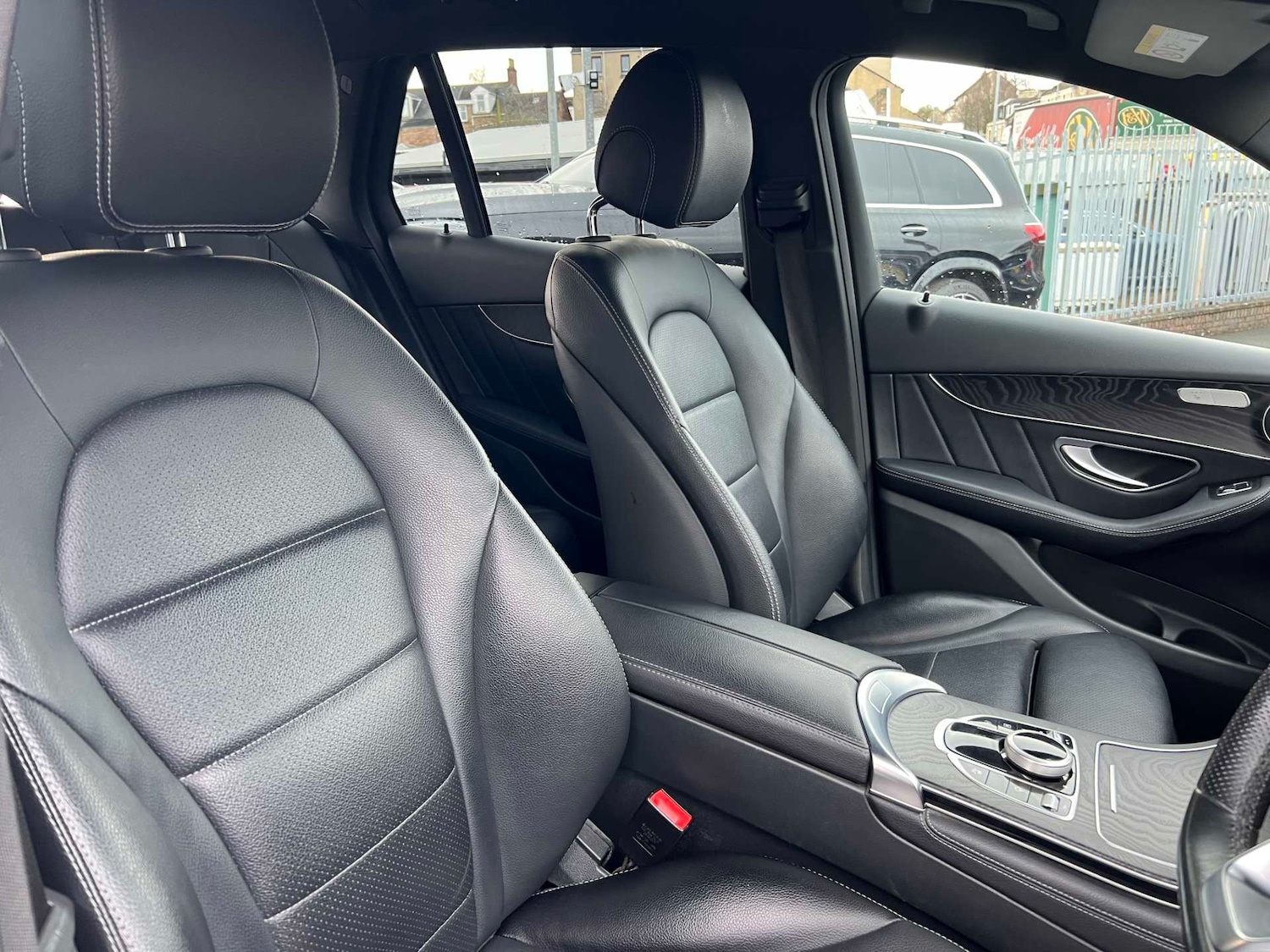 Used Mercedes-Benz GLC 2017 for sale - 77540592: Photo 27