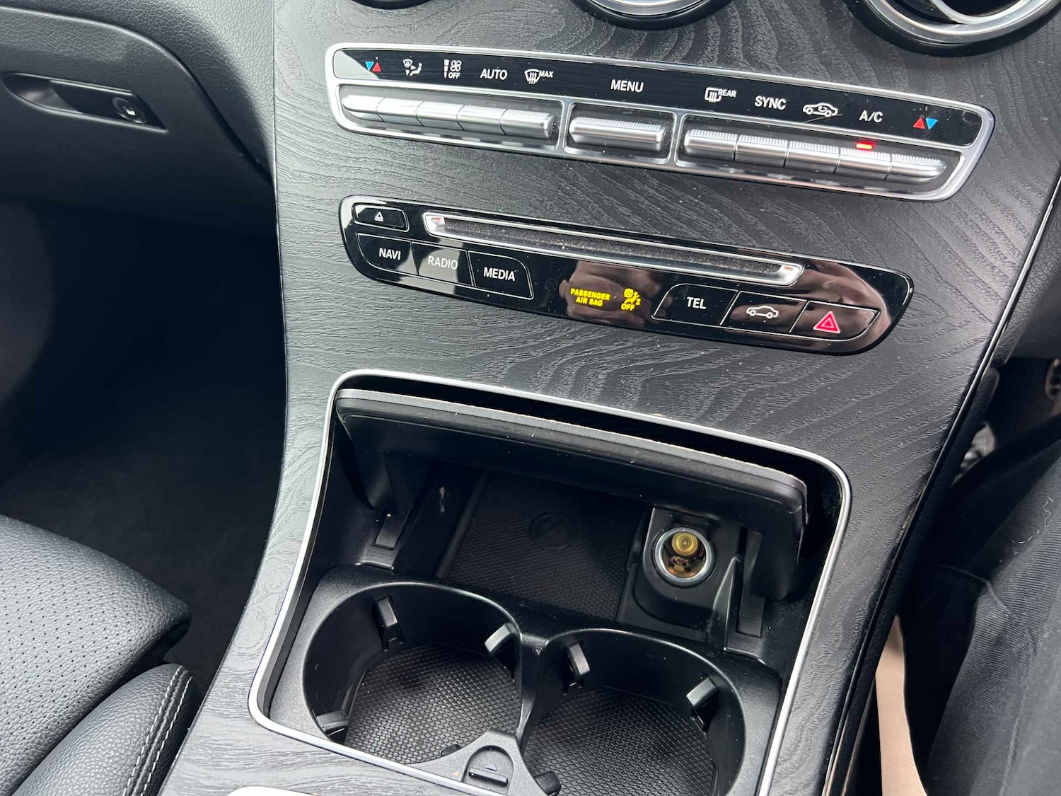 Used Mercedes-Benz GLC 2017 for sale - 77540592: Photo 29