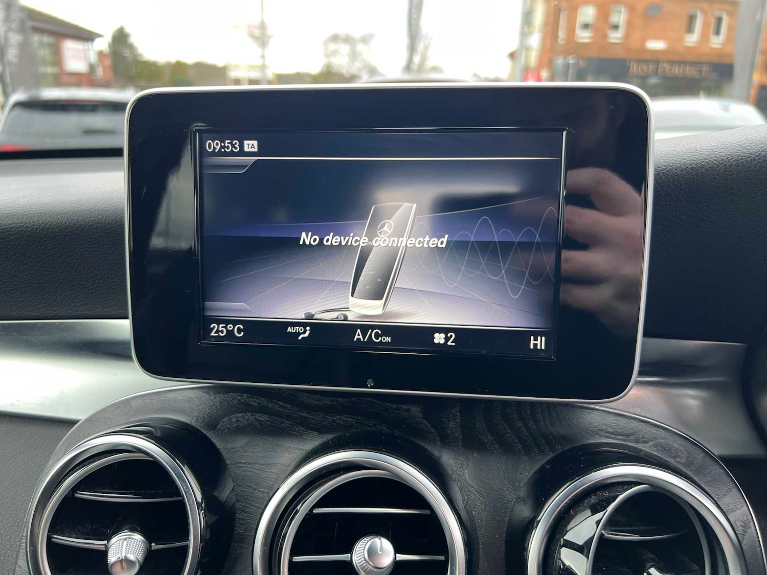 Used Mercedes-Benz GLC 2017 for sale - 77540592: Photo 31