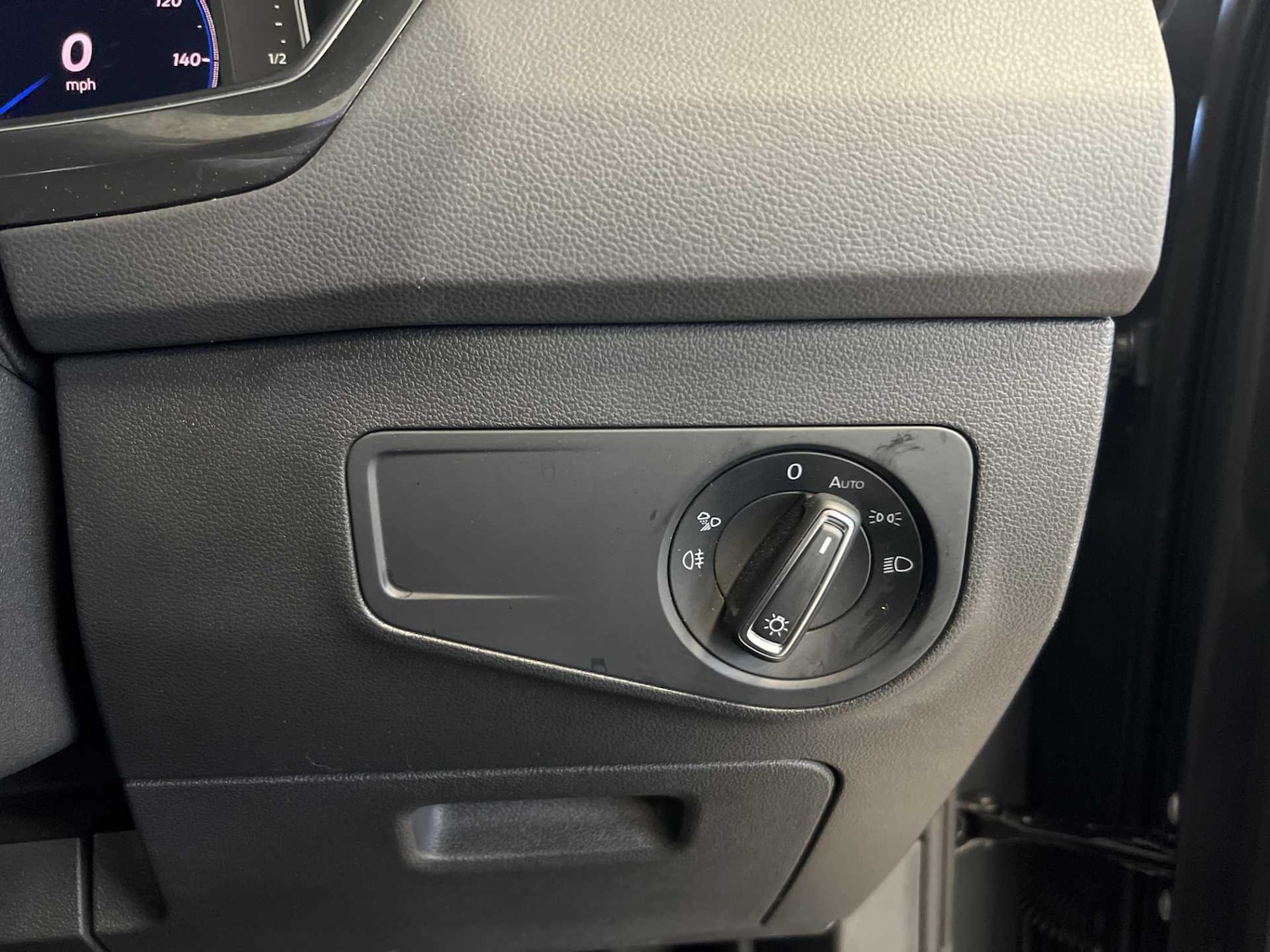 Used Volkswagen Tiguan 2022 for sale - 77051418: Photo 20