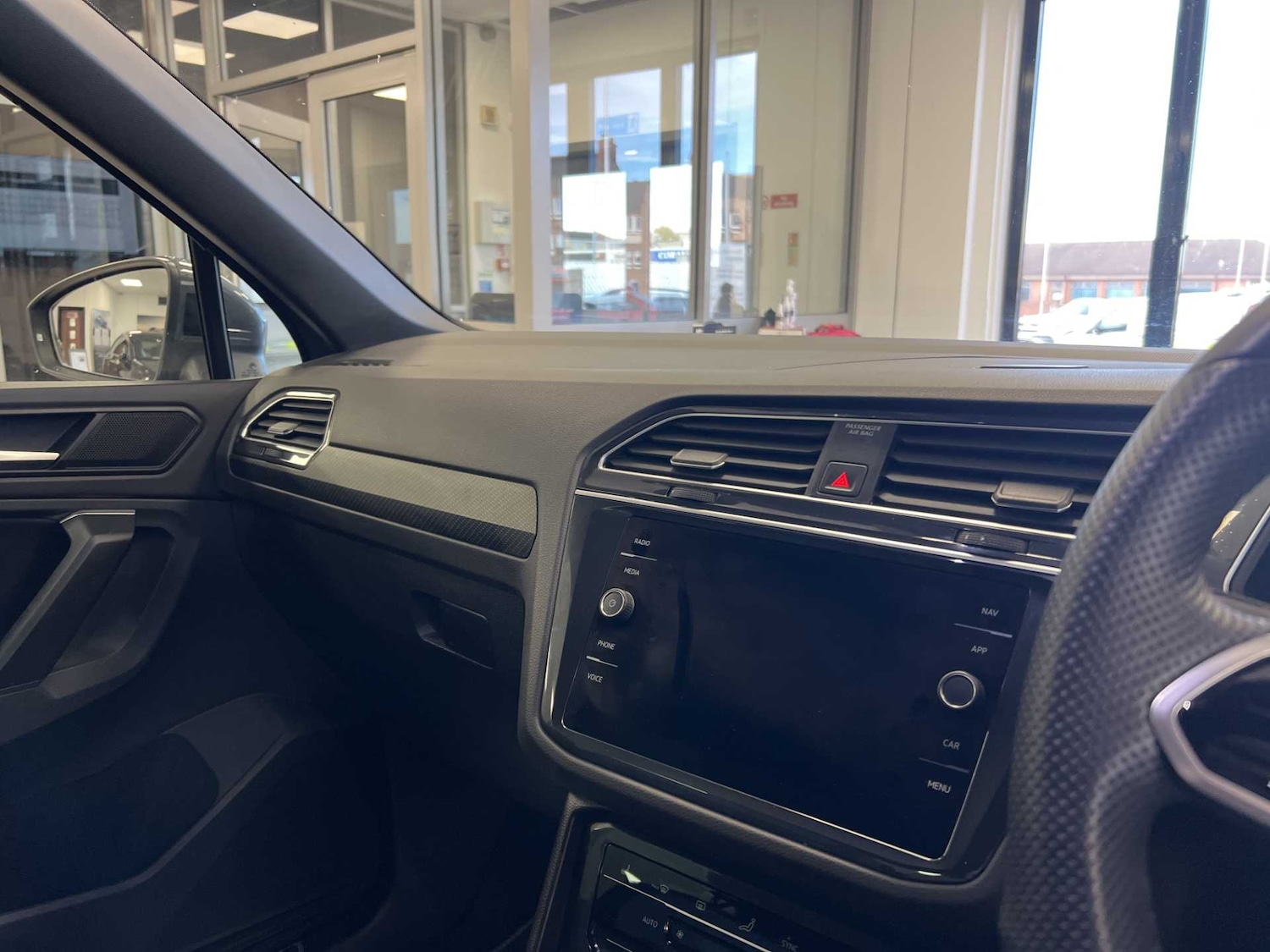 Used Volkswagen Tiguan 2022 for sale - 77051418: Photo 26