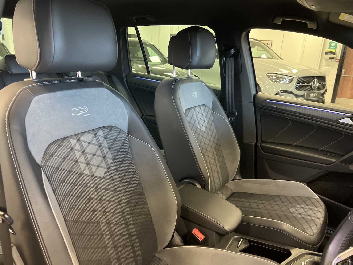 Used Volkswagen Tiguan 2022 for sale - 77051418: Photo 32