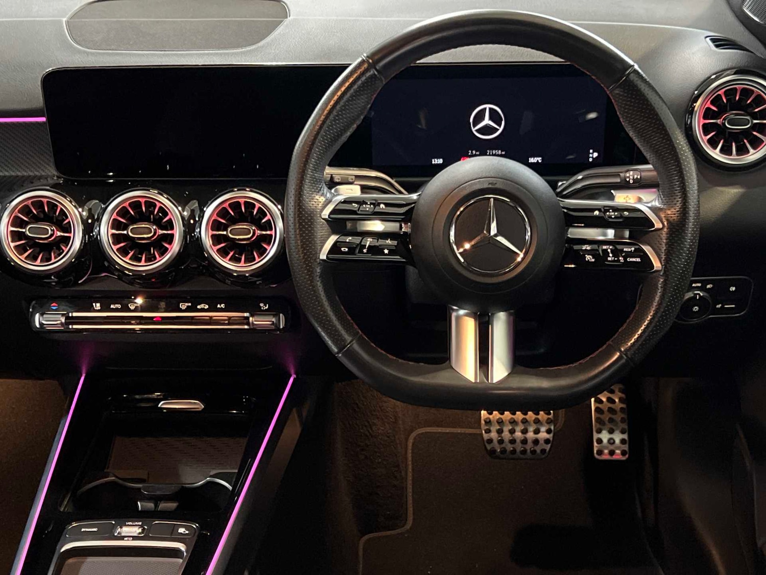 Used Mercedes-Benz GLB 2024 for sale - 77397871: Photo 18