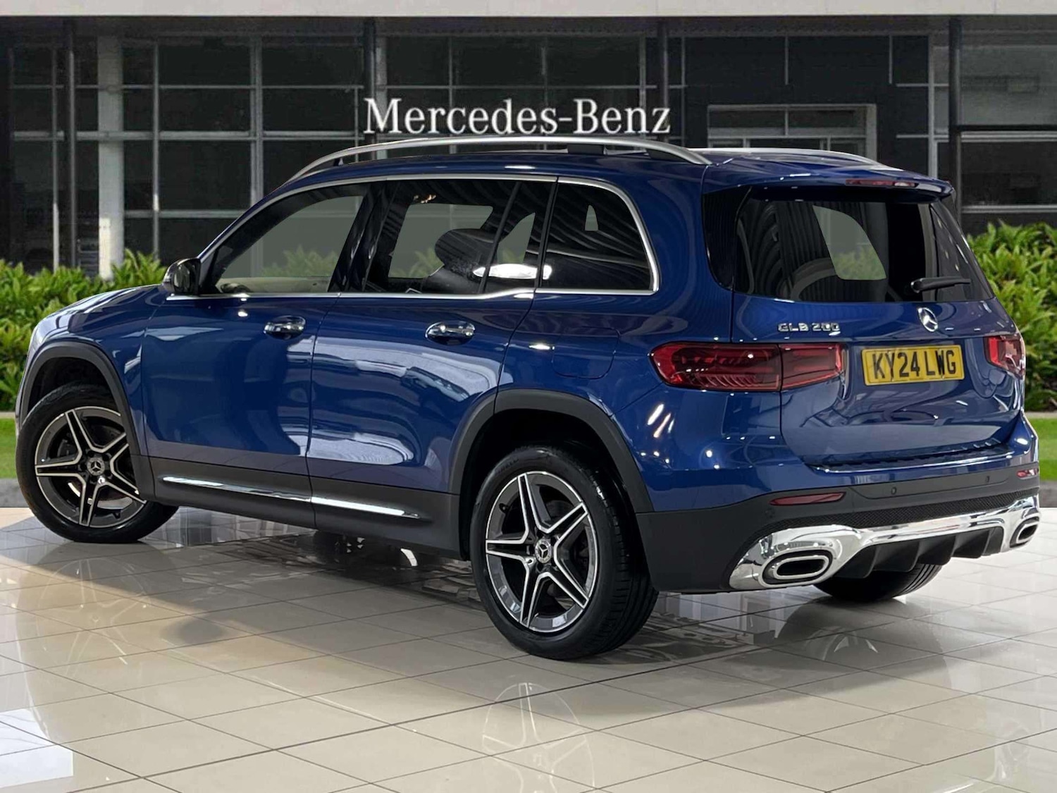 Used Mercedes-Benz GLB 2024 for sale - 77397871: Photo 2