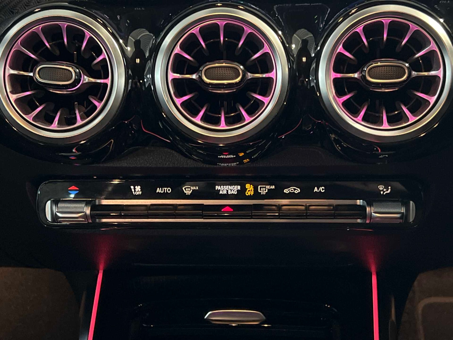 Used Mercedes-Benz GLB 2024 for sale - 77397871: Photo 22