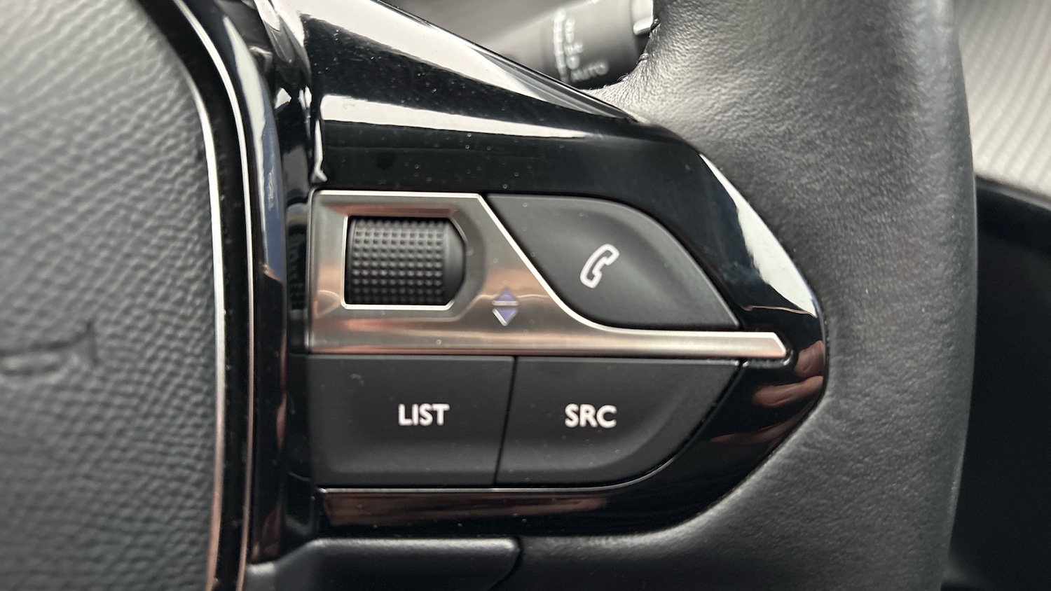 Used Peugeot 208 2021 for sale - 77206901: Photo 30