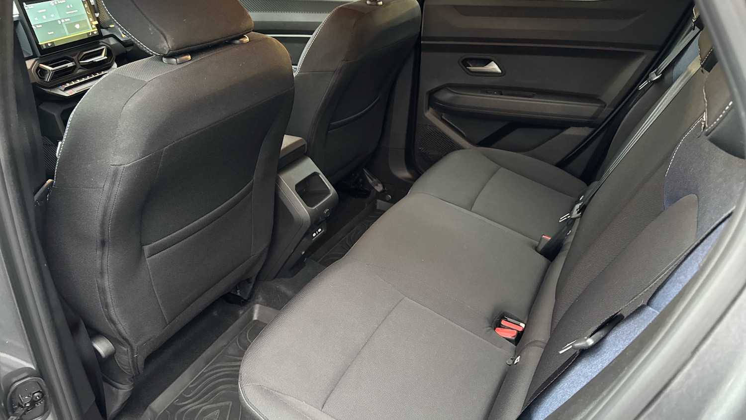 Used Dacia Duster 2025 for sale - 77324363: Photo 16