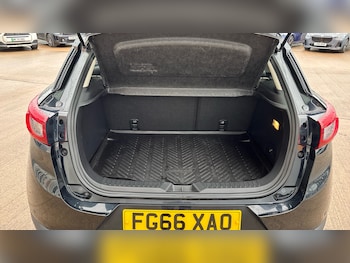 Used Mazda CX-3 2016 for sale - 76161805: Photo 4