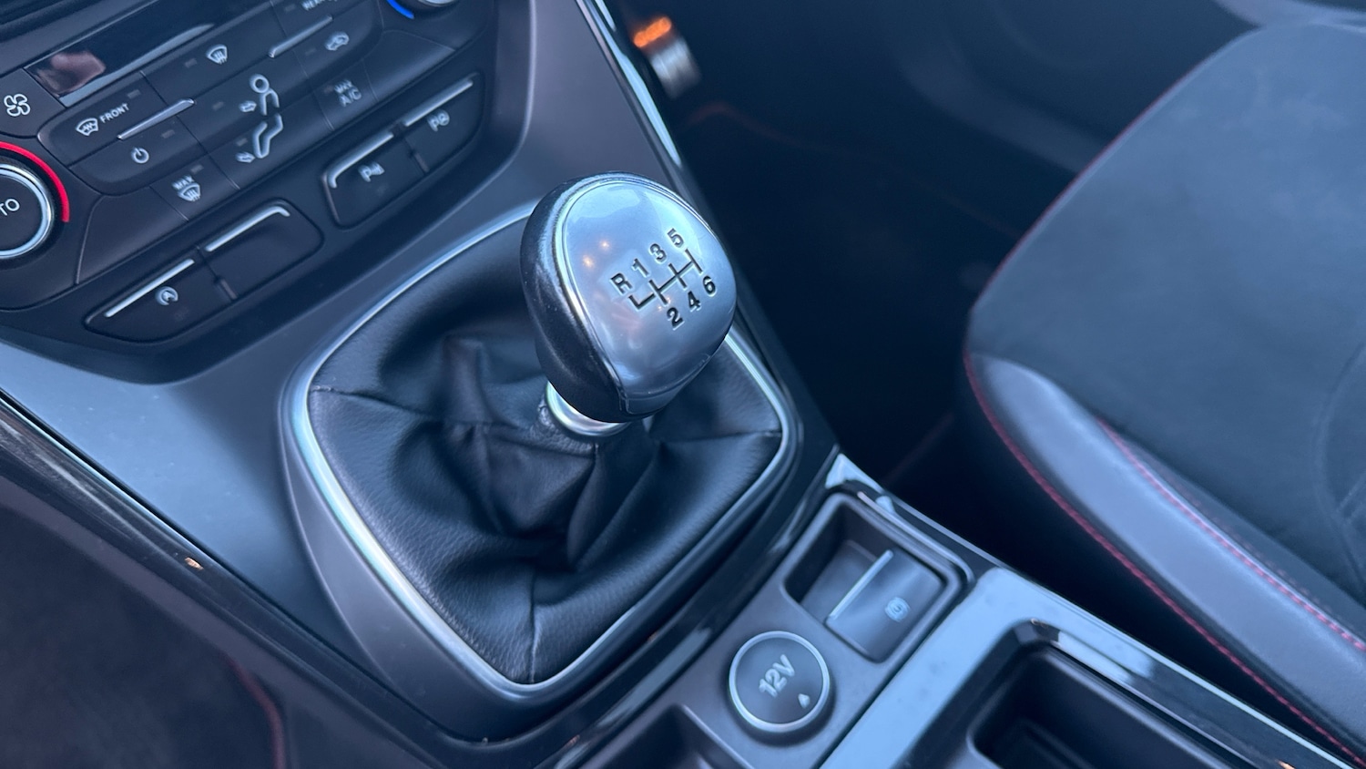 Used Ford Kuga 2019 for sale - 76673100: Photo 13