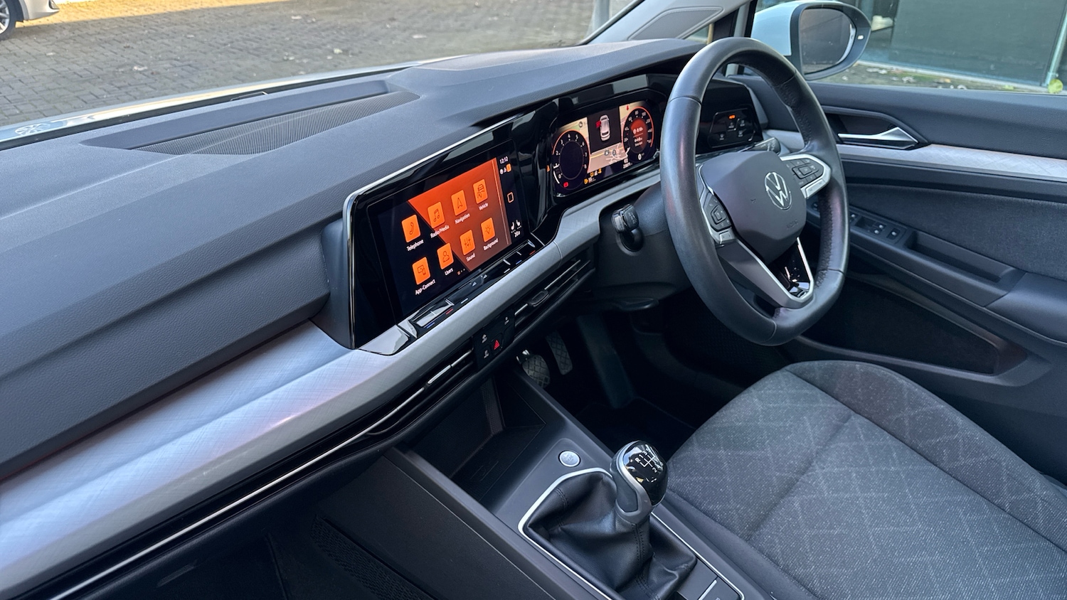 Used Volkswagen Golf 2023 for sale - 76971110: Photo 9