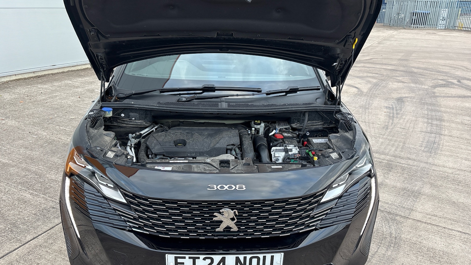 Used Peugeot 3008 2024 for sale - 76319965: Photo 8
