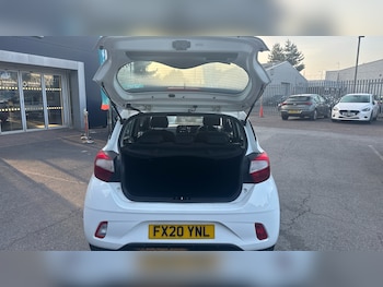 Used Hyundai i10 2020 for sale - 79331412: Photo