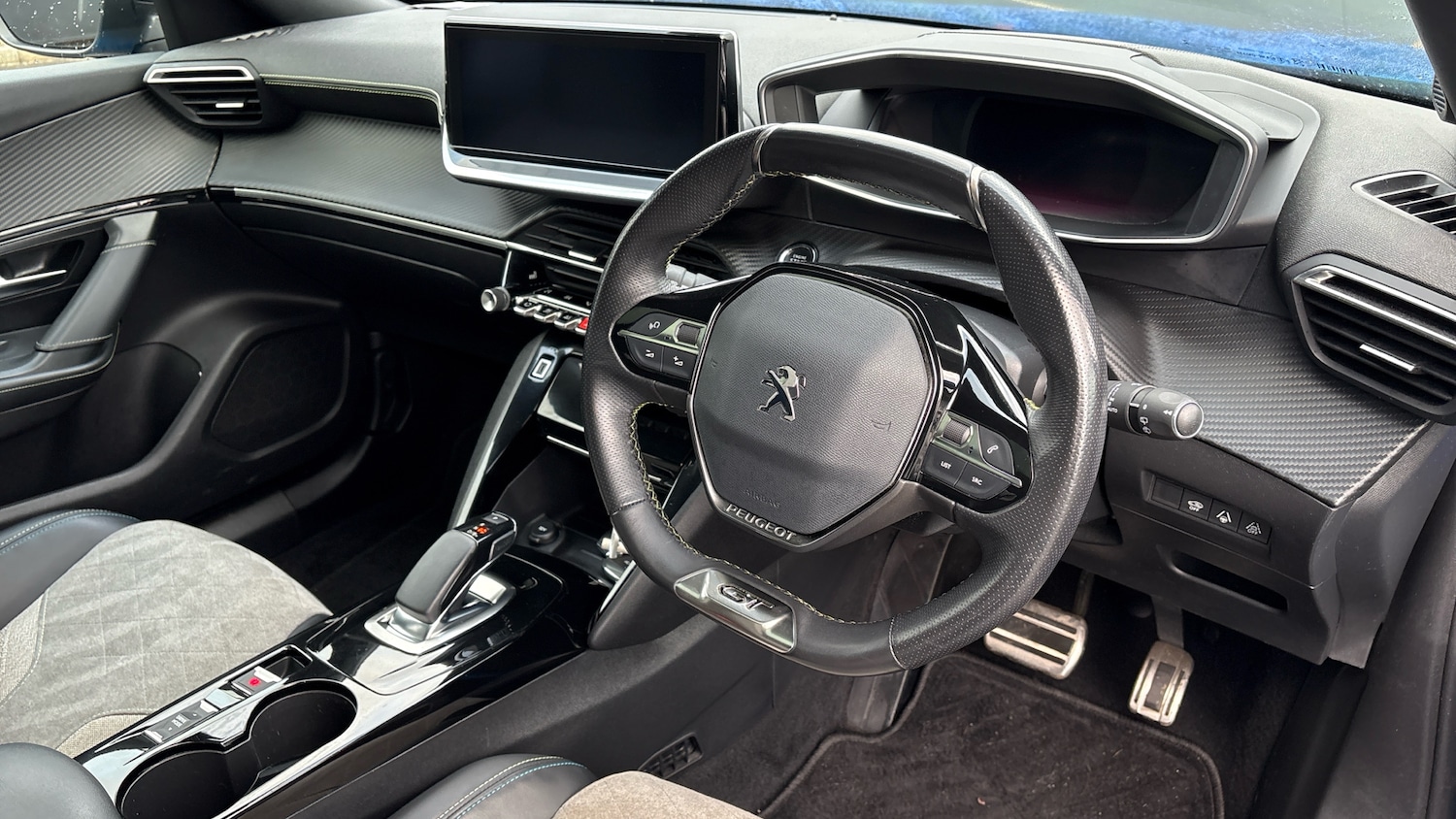 Used Peugeot 2008 2020 for sale - 76894355: Photo 11