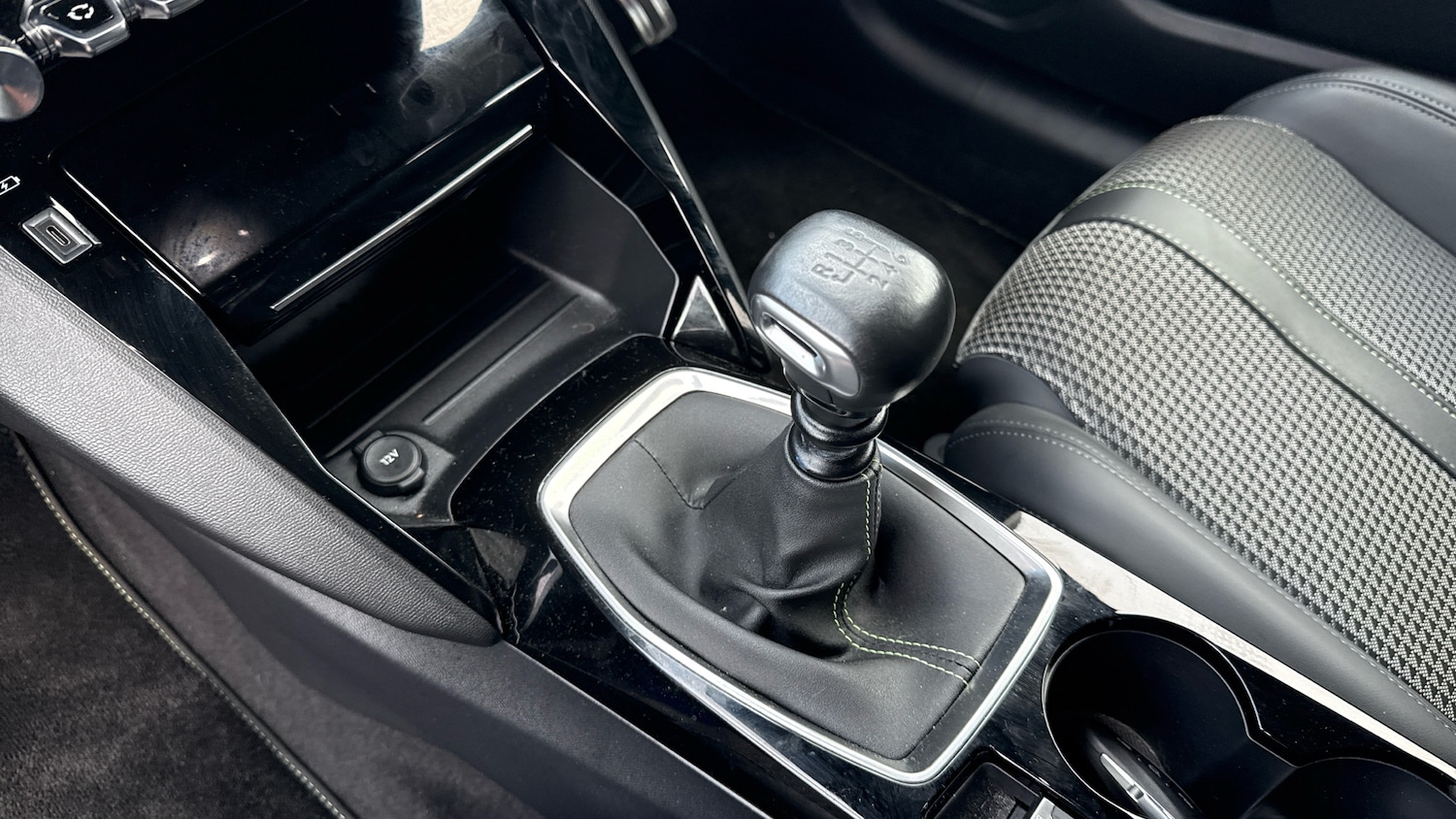 Used Peugeot 208 2022 for sale - 77285423: Photo 13