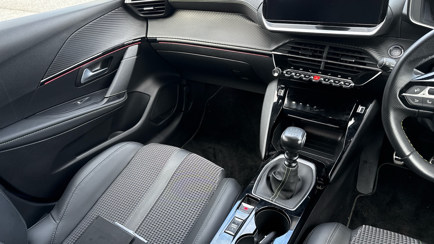 Used Peugeot 208 2022 for sale - 77285423: Photo 14