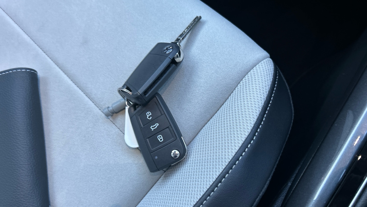 Used Volkswagen T-Roc 2023 for sale - 77781403: Photo 20