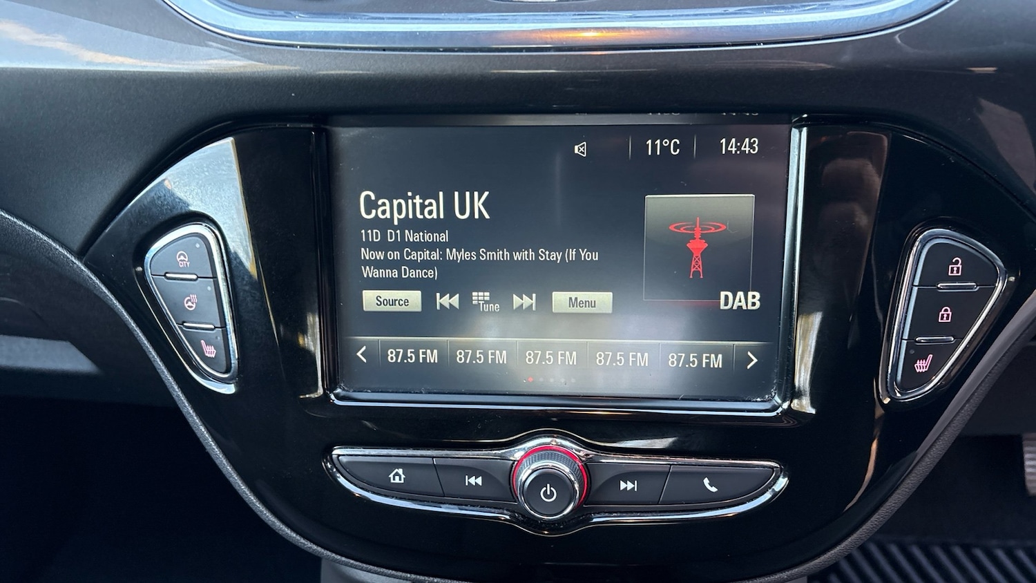 Used Vauxhall Corsa 2017 for sale - 77023274: Photo 12