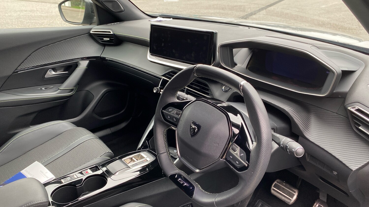 Used Peugeot 2008 2024 for sale - 77760510: Photo 11