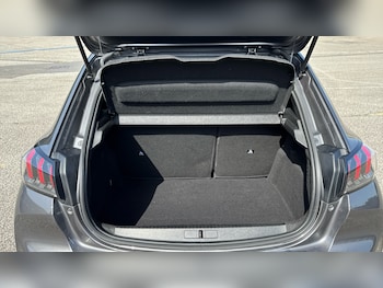 Used Peugeot 208 2023 for sale - 79004141: Photo