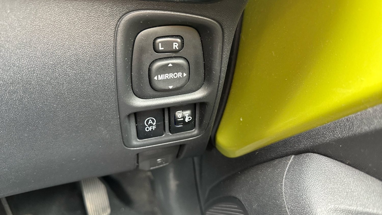 Vehicle 29
