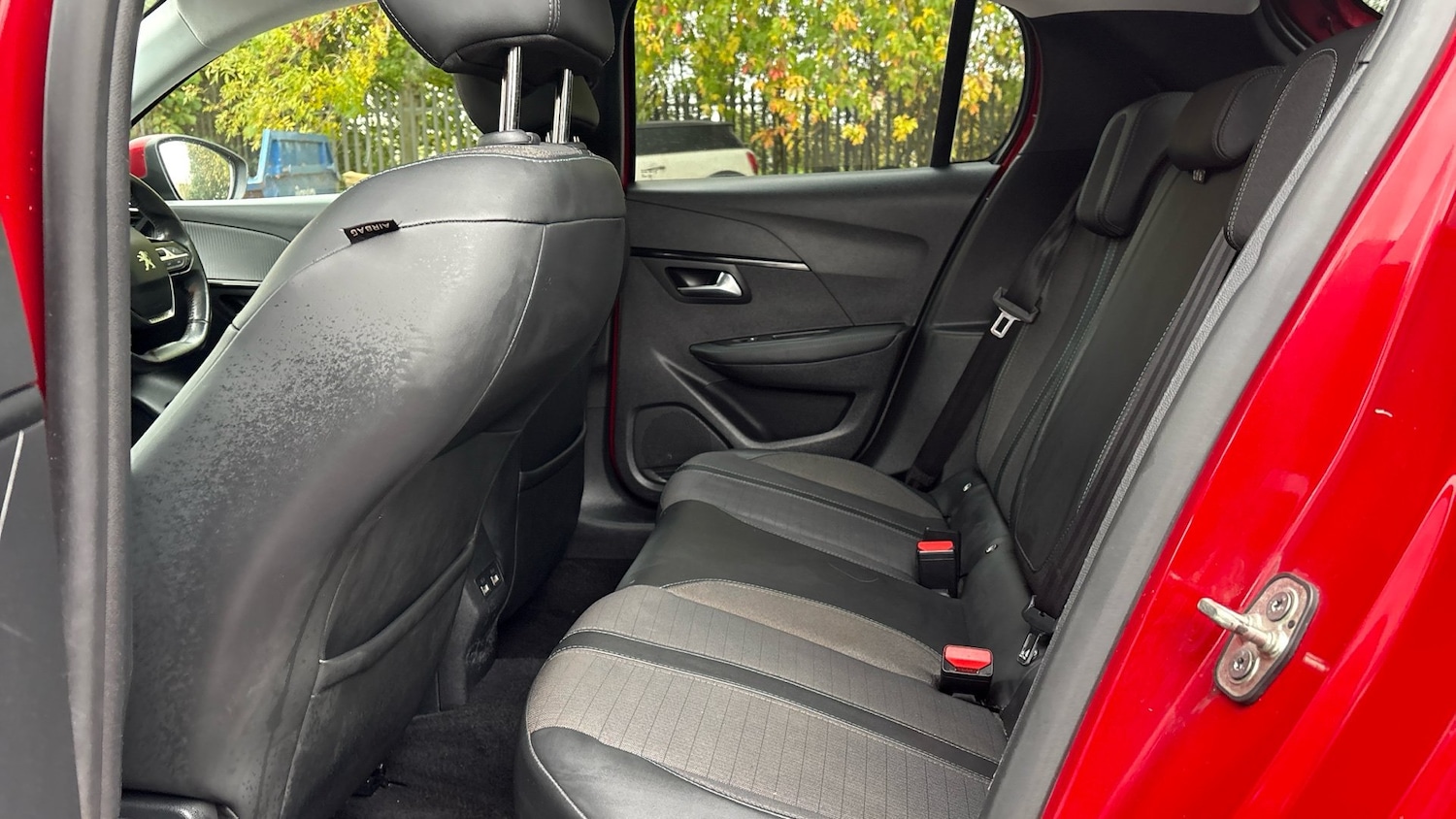 Used Peugeot 208 2020 for sale - 76467896: Photo 16