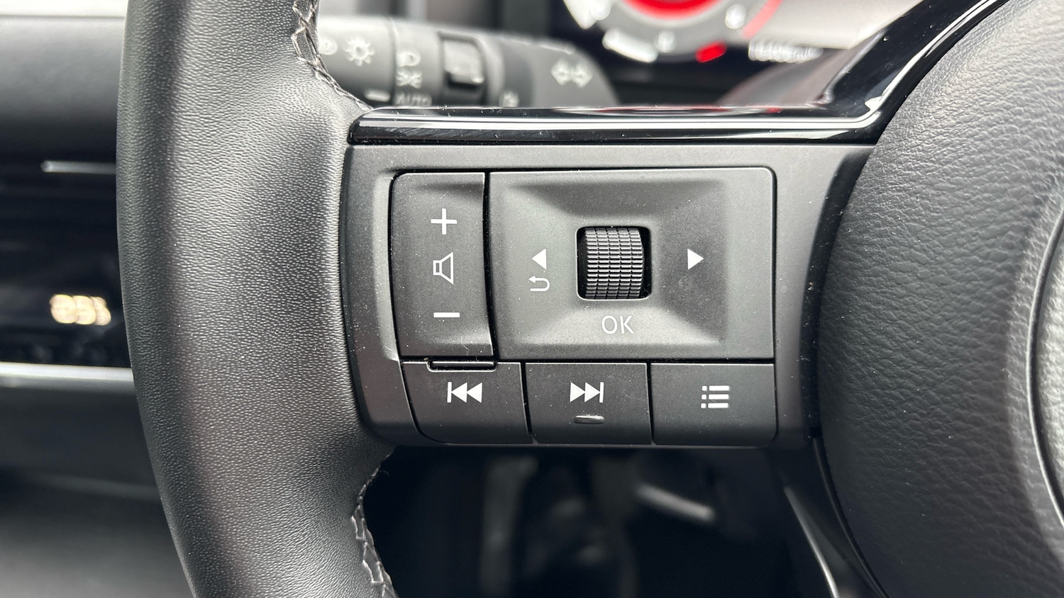 Used Nissan Qashqai 2023 for sale - 76412038: Photo 41