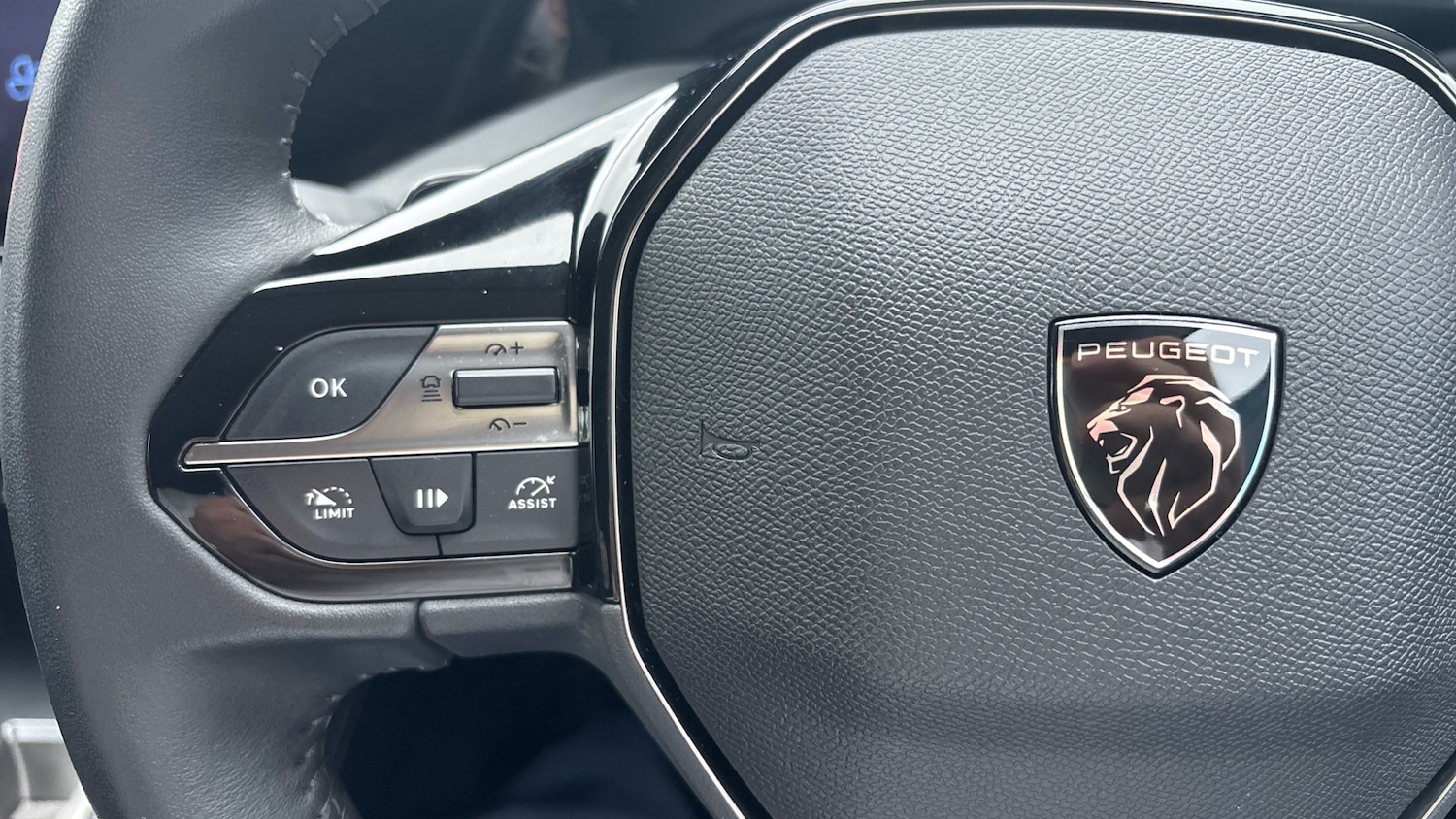 Used Peugeot 308 2022 for sale - 77985215: Photo 32